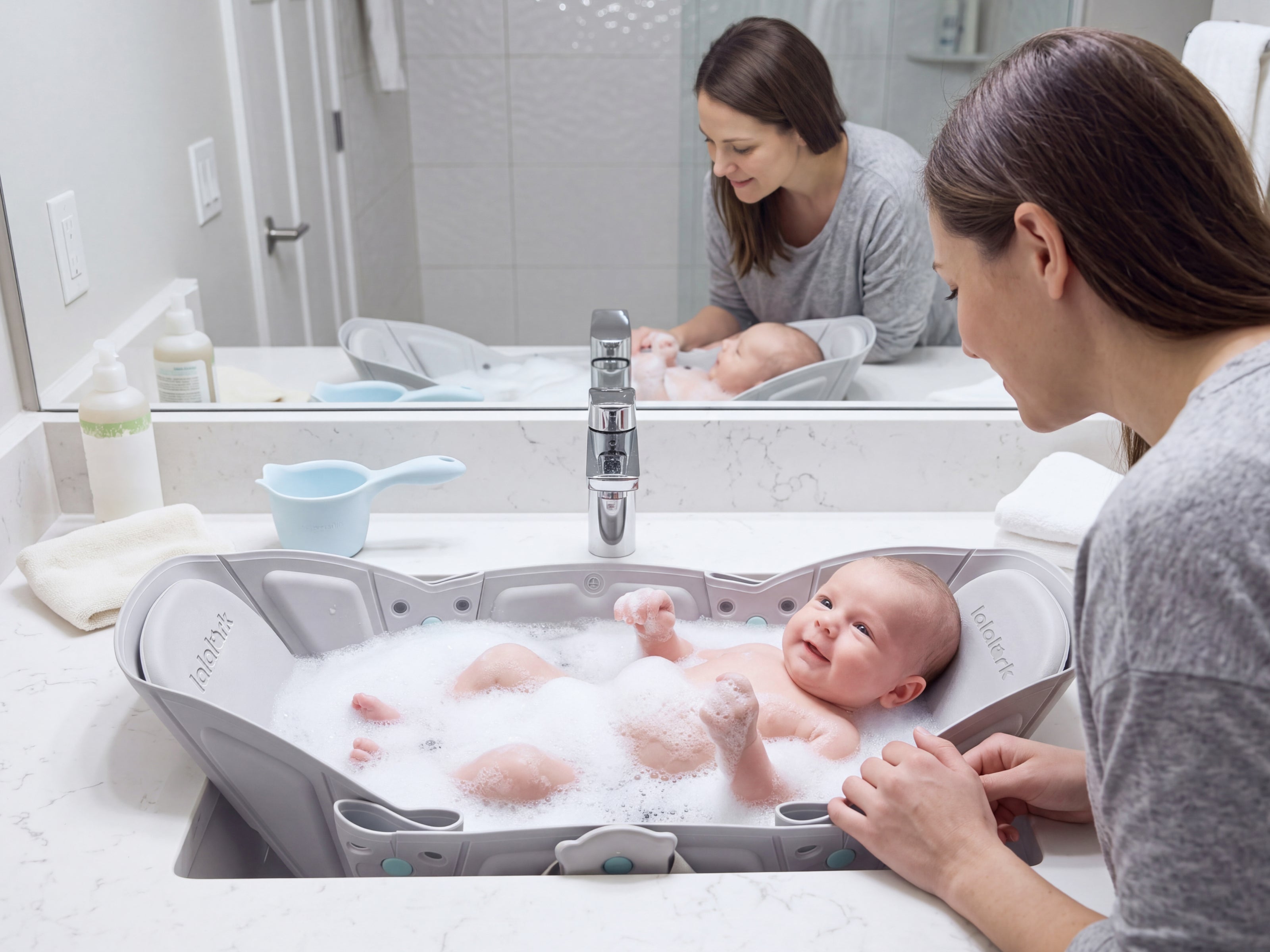 Baby’s first bath, made easier