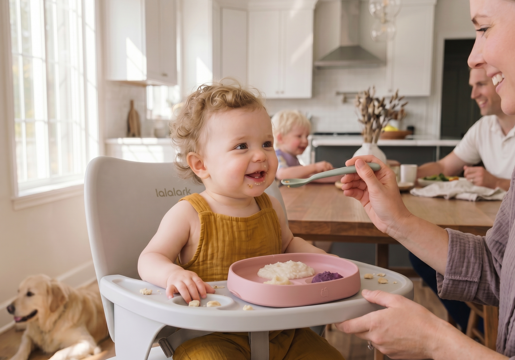 Starting solids: signs your baby is ready for first foods