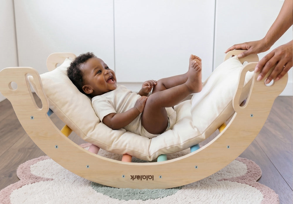 6–12M <br>Early movement & balance